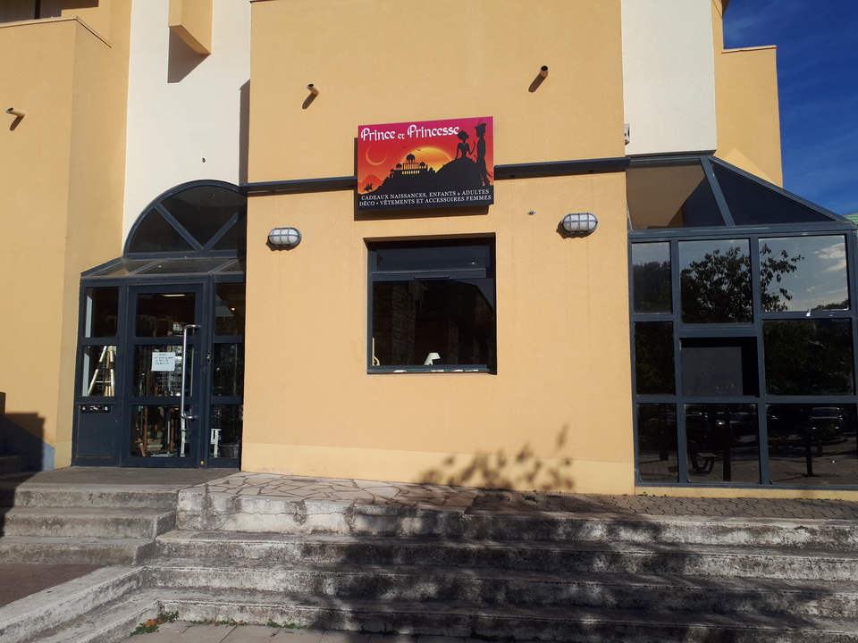Prince et Princesse, 9 Rue Jean Jaures, 34730 Prades-Le-Lez