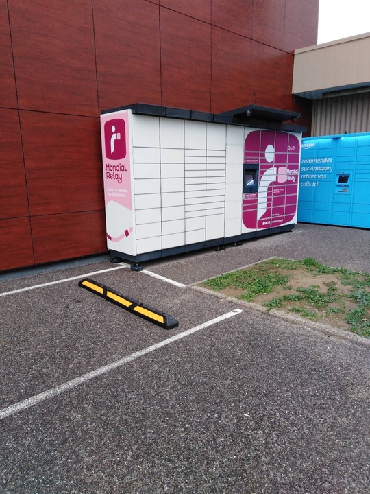 Locker 24/7 Intermarche Corbas, 1 1 Rue Jean Macé, 69960 Corbas