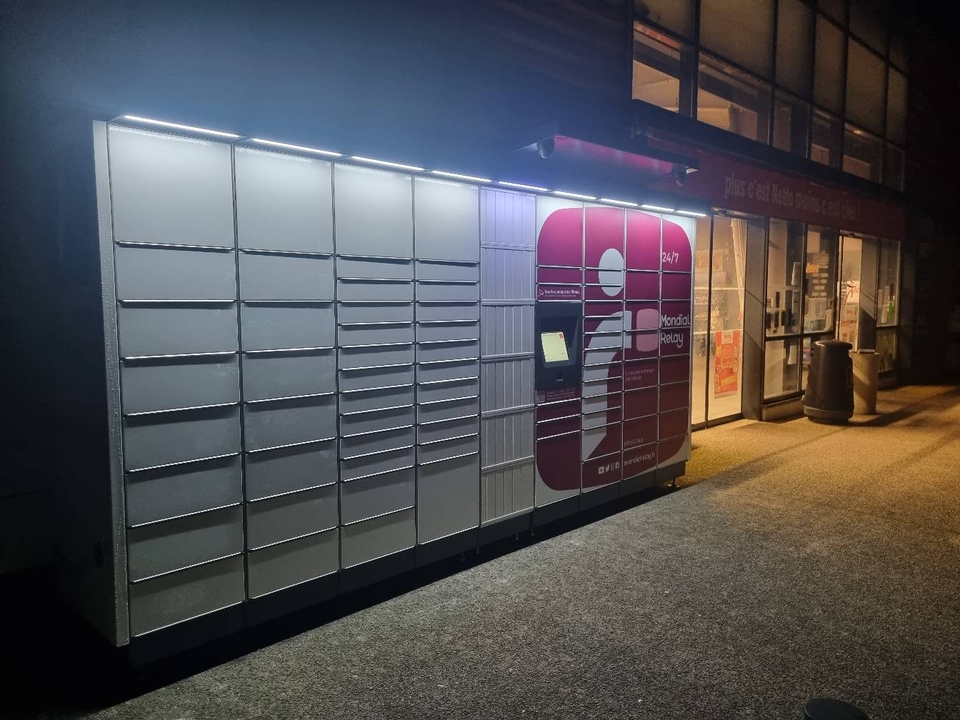 Locker 24/7 Netto Bedarieux, Route de Saint-Pons, 34600 Bédarieux