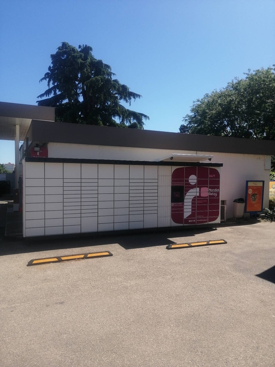 Locker 24/7 Neuville sur Saone, 28 28 Avenue Burdeau, 69250 Neuville-sur-Saône