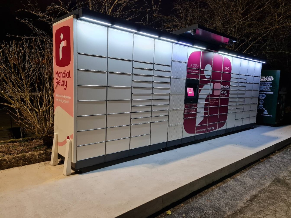 Locker 24/7 Place du Marché 78620 L'Étang-la-Ville, Place du Marché, 78620 L'Étang-la-Ville