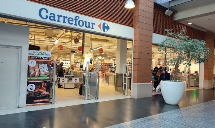 Locker Carrefour, le Millénaire, 93300 Aubervilliers