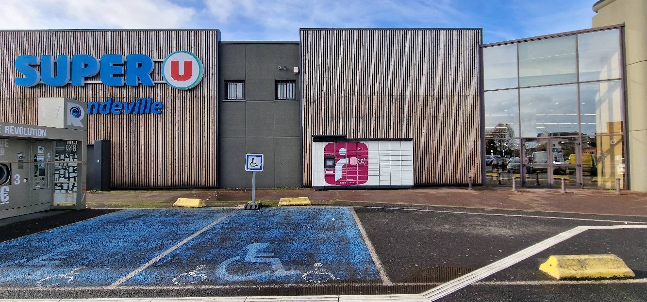 Locker 24/7 Intermarche 65130, 3150 3150 D817, 65130 Capvern
