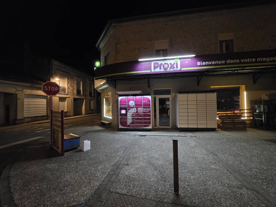 Locker 24/7 Proxi Sos, 3 3 Place Villeneuve Bargemon, 47170 Sos