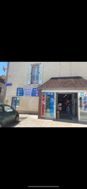 Tabac Presse Alimentation Vallet, 41 Rue Montarmance, 89600 Saint-Florentin
