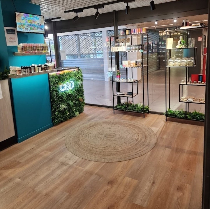 Happesmoke C.c Carrefour Market, Chemin de la Bastide Rouge, 06150 Cannes