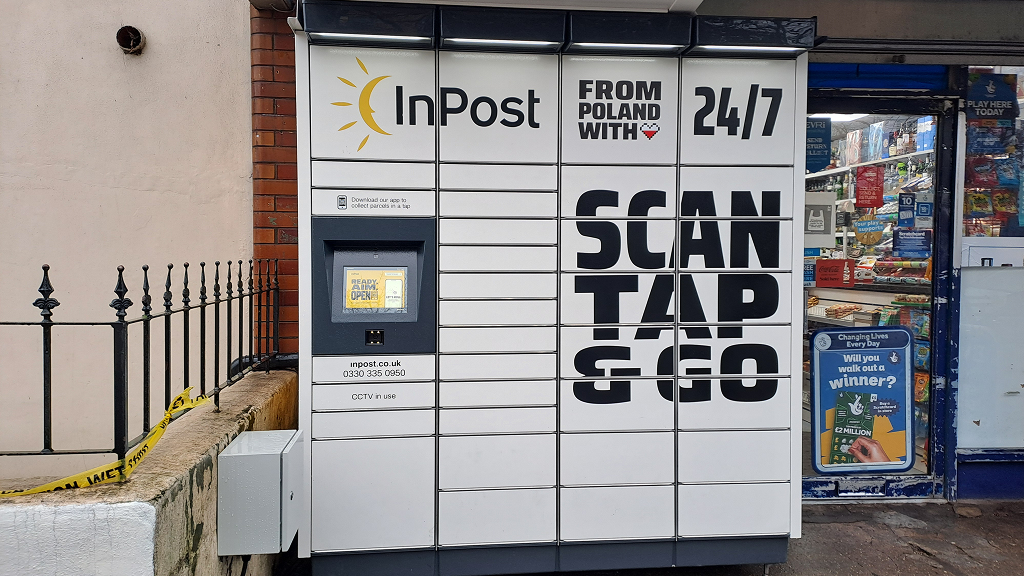 Zdjęcie paczkomatu od InPost: InPost UK00388287