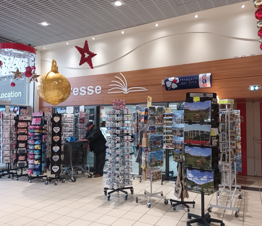 Presse Loto Gribouillis Centre Commercial Leclerc, Avenue de Saint-Affrique, 12100 Creissels
