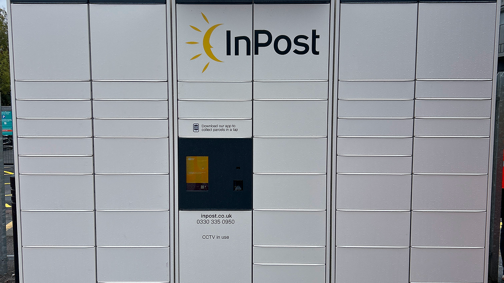 InPost's photo of the locker: InPost UK00373490