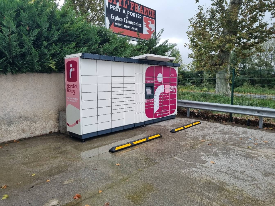 Locker 24/7 Carrefour Market Poussan, Avenue de Sète, 34560 Poussan