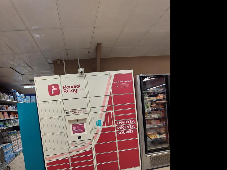 Locker Franprix rue des Meuniers 93100 Montreuil, 4 4 Rue des Meuniers, 93100 Montreuil