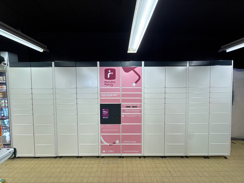 Locker Casino Shop 69300 Caluire-et-Cuire, 1 1 place Louis Braille, 69300 Caluire-et-Cuire