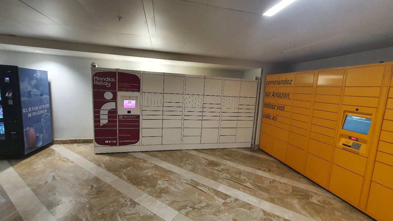 Locker CC Centre Bourse Marsei, 17 17 Cours Belsunce, 13001 Marseille