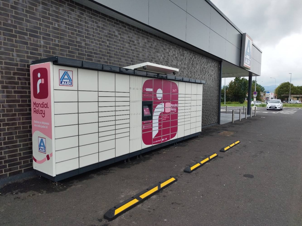 Locker 24/7 Aldi 63360 Gerzat, 1 Rue Pierre et Marie Curie, 63360 Gerzat