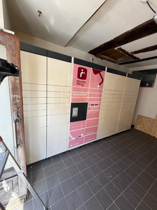 Locker La consigne 17 Rue Saint Laurent, 17 17 Rue Saint-Laurent, 25290 Ornans