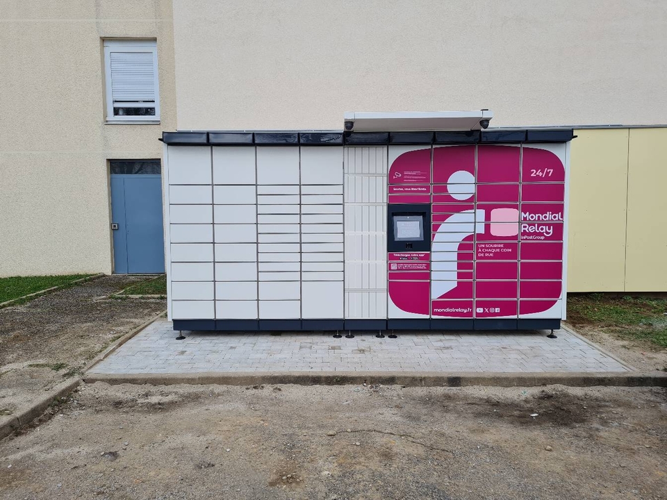 Locker 24/7 Res Terre des Fleurs Bourg en Bresse, 9 10 Rue des Lilas, 01000 Bourg-en-Bresse