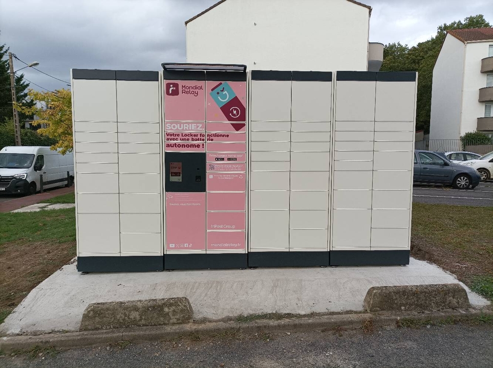 Locker 24/7 Residence Fontaine de l'Orme, 43 41 Rue des Tiphoines, 91240 Saint-Michel-sur-Orge