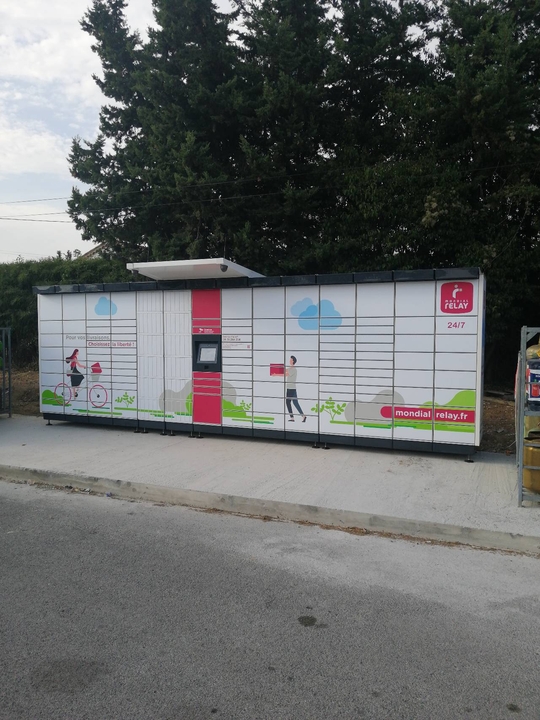 Locker Station Agip CALLIAN, 76 Route Départementale 562, 83440 Callian