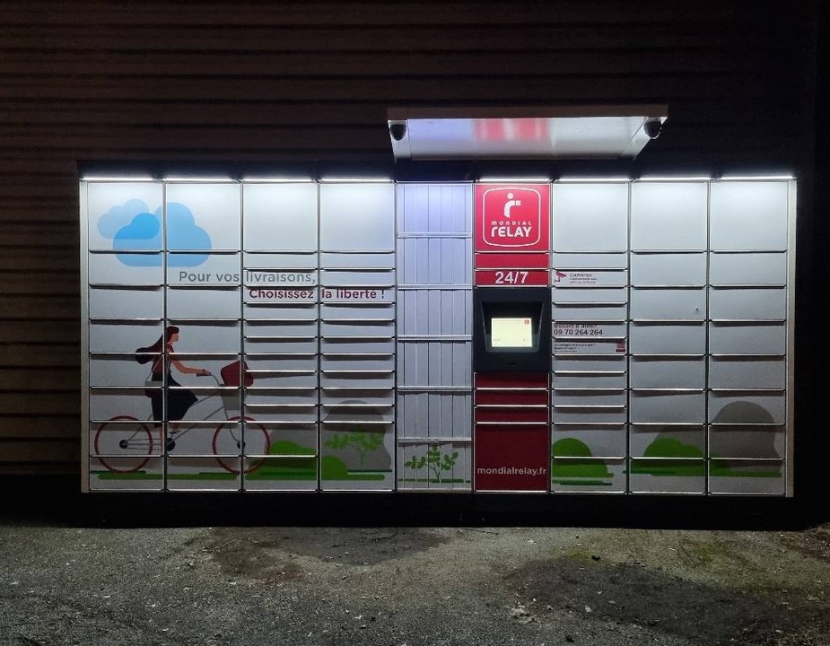 Locker 24/7 Super U Lavelanet, Rue des Pyrénées, 09300 Lavelanet
