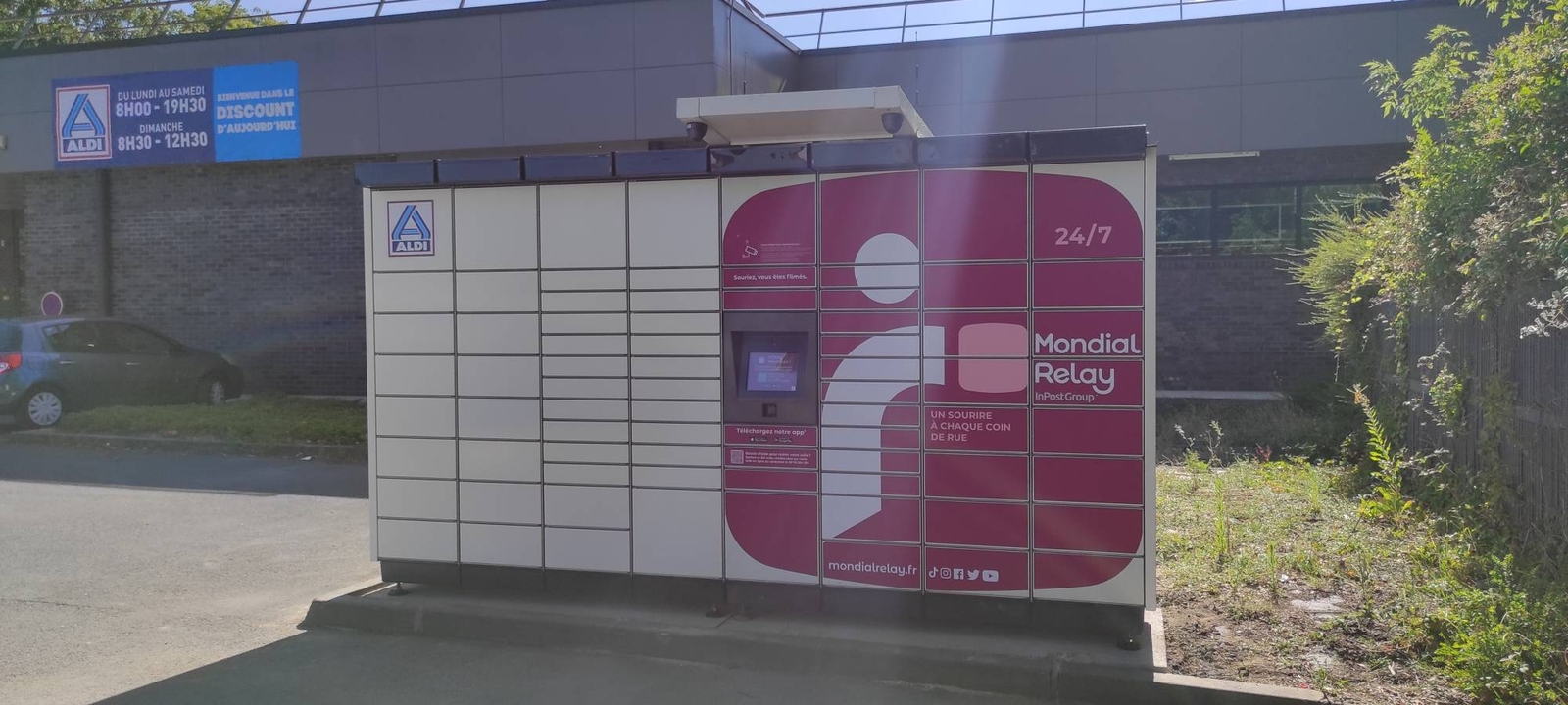 Locker 24/7 Aldi Bourbourg 59630 Bourbourg, 77 bis Avenue Anthony Caro, 59630 Bourbourg