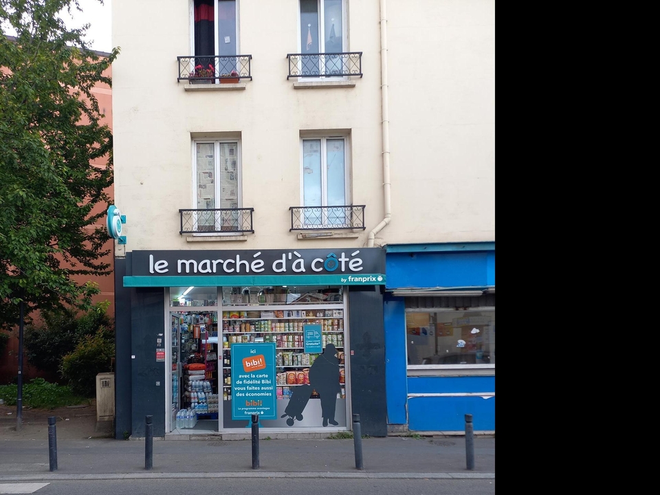 Marche d'A Cote, 25 Rue Danielle-Casanova, 93200 Saint-Denis