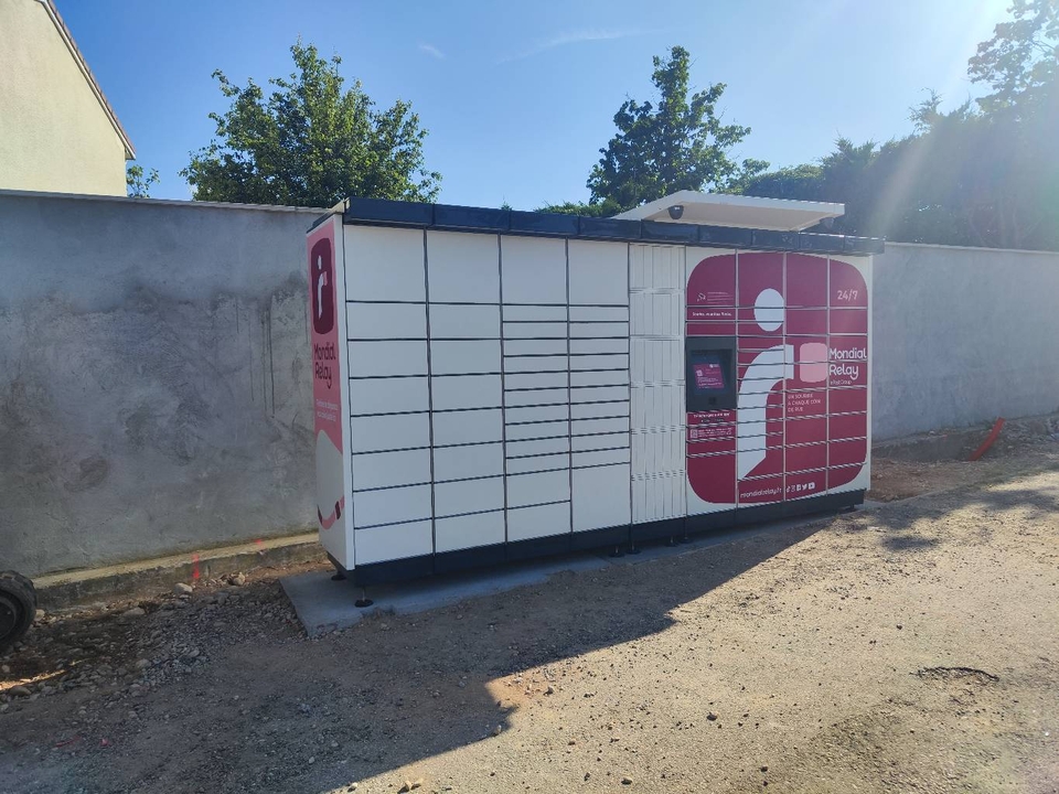 Locker 24/7 Siège Point Code Lyon 69320 Feyzin, 16 16 Rue du 11 Novembre 1918, 69320 Feyzin