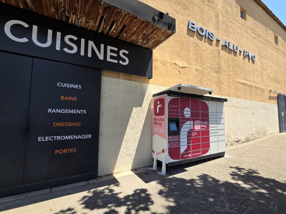 Locker 24/7 Menuiserie Antoine, 6 6 BIs avenue de vienne. - Avenue Elleon, 13011 Marseille