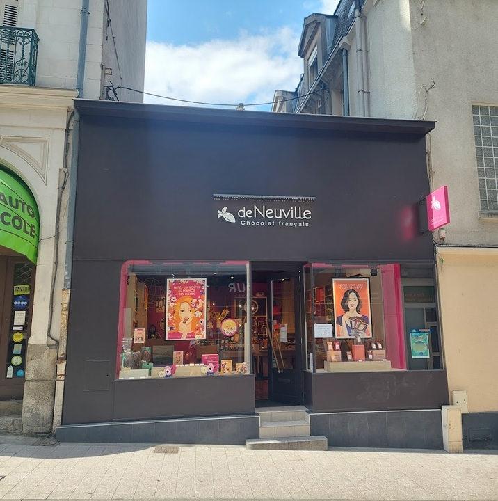 Angers Chocolat de Neuville, 32 Rue de la Roë, 49100 Angers