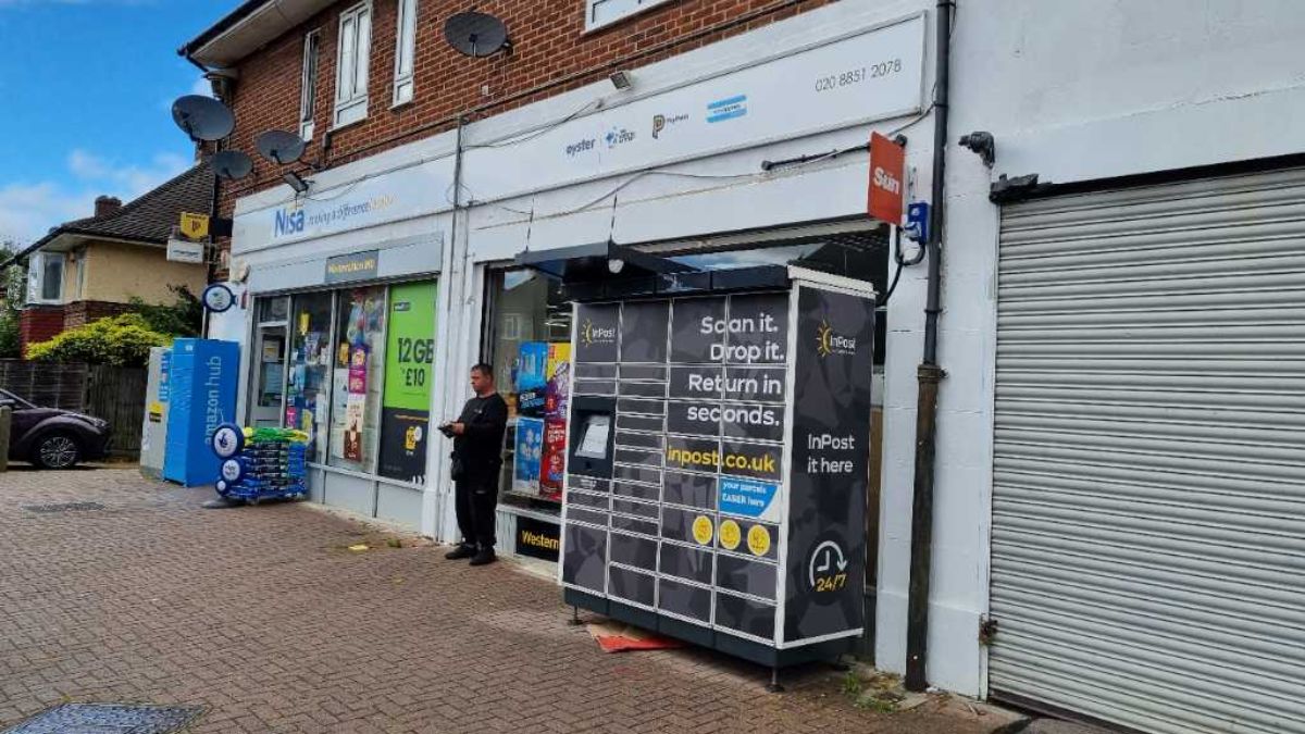 InPost's photo of the locker: InPost UK00039092