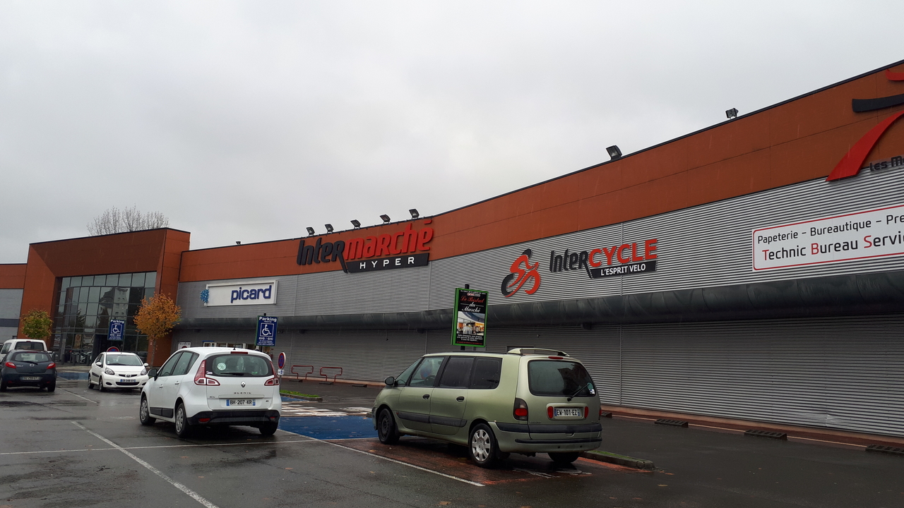 Intermarche, 108 Rue de Messei, 61100 Flers
