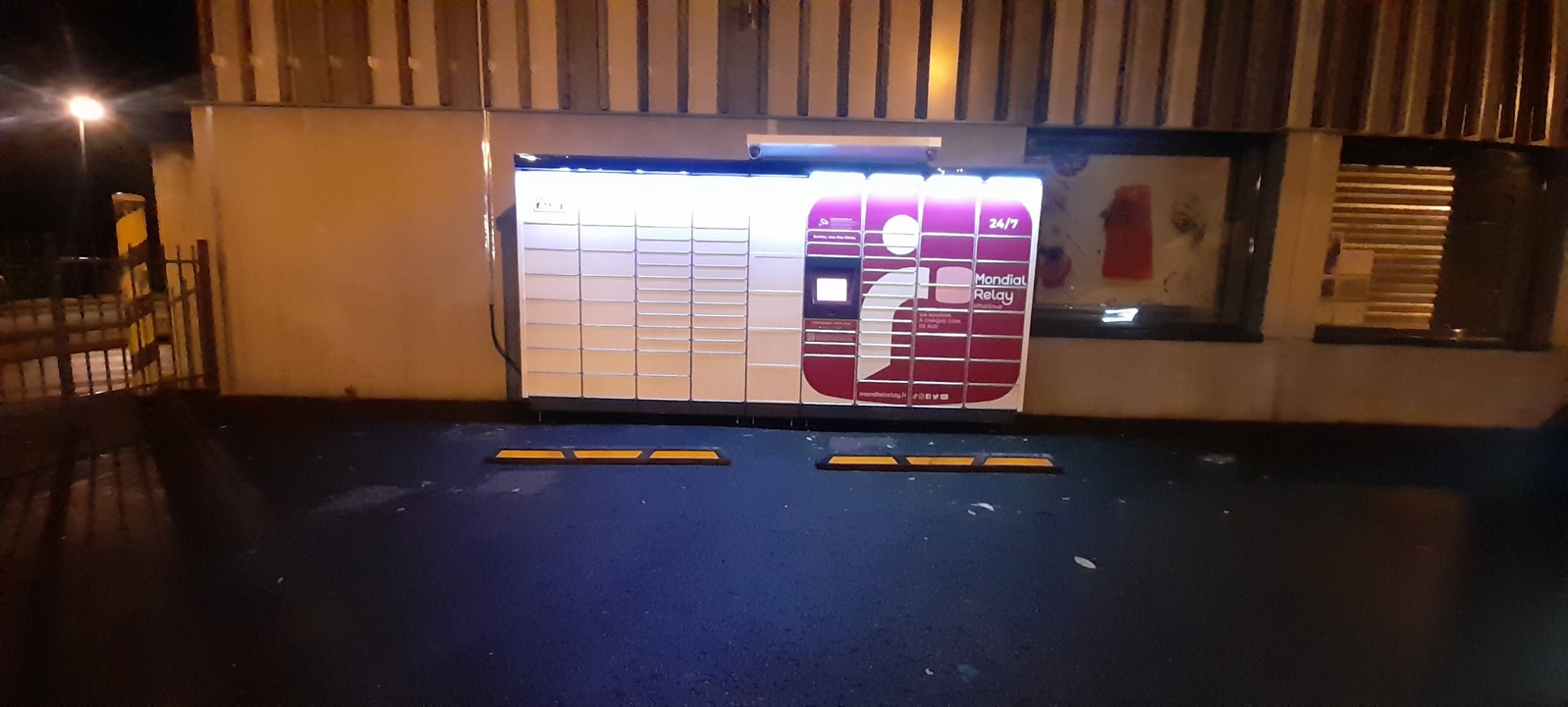 Locker 24/7 Aldi Verdun 59100 Roubaix, 100 58 Rue de Tournai, 59100 Roubaix