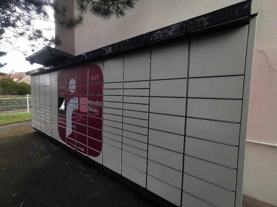 Locker Centre Affaires Bretigny sur Orge, 13 13 Chemin des Champcueils, 91220 Brétigny-sur-Orge