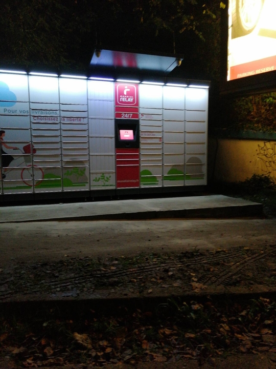 Locker 24/7 100% Pneu Fecamp, 2 Route du Havre, 76400 Fécamp
