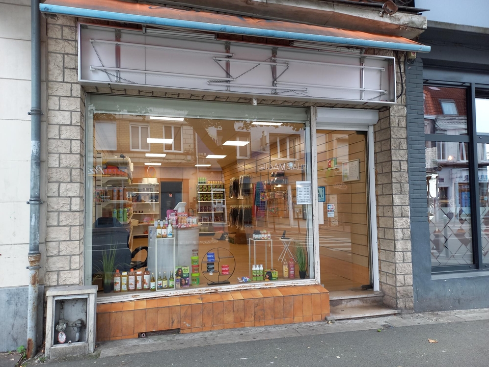 Loumo Kesso, 192 Rue Pierre Legrand, 59800 Lille