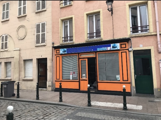 Tafokte, 11 Rue Auguste Blanche, 92800 Puteaux