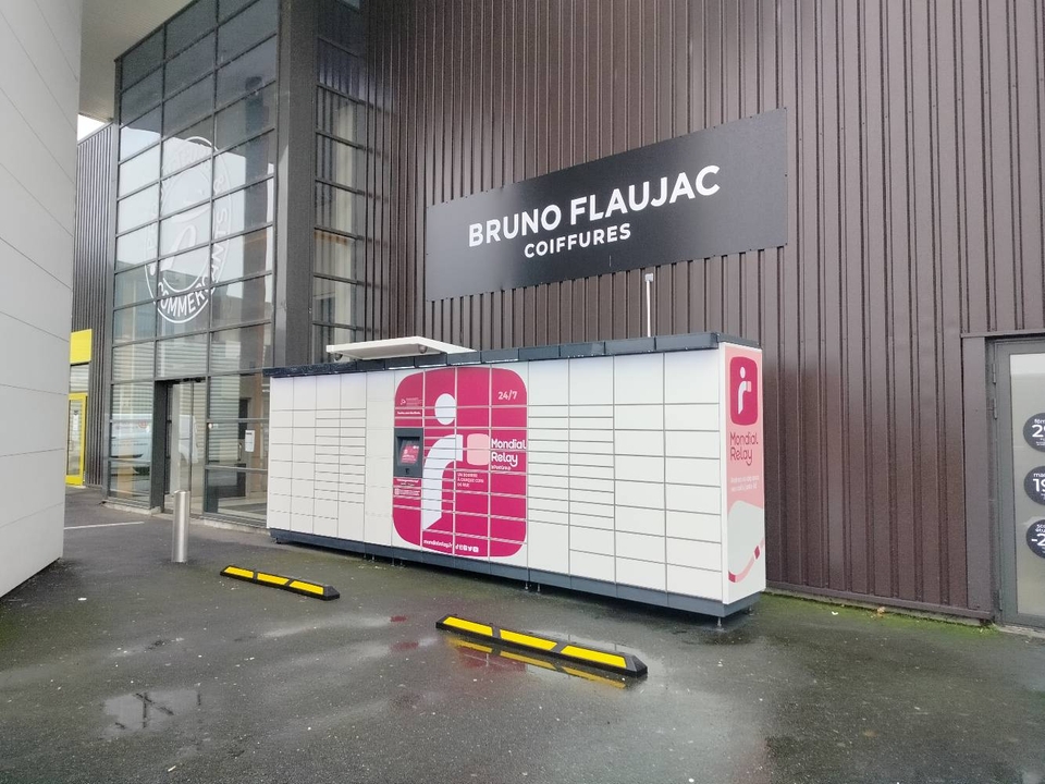 Locker 24/7 Intermarche 03100 Montlucon, 67 Avenue Jules Guesde, 03100 Montluçon