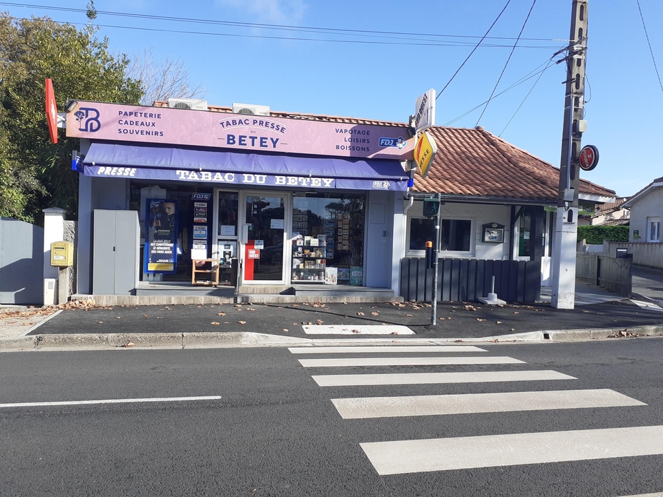 Tabac le Betey, 88 Boulevard de la république, 33510 Andernos les Bains