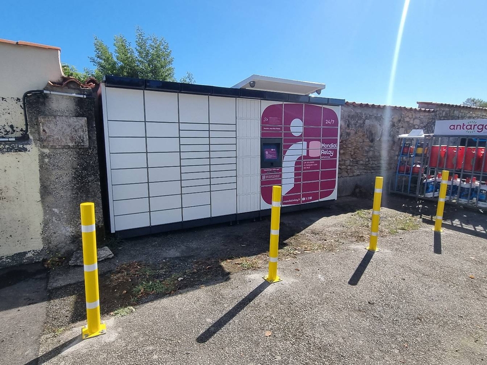 Locker 24/7 Carrefour Contact St Michel en l'Herm, 6 6 Rue de l'Abbaye, 85580 Saint-Michel-en-l'Herm
