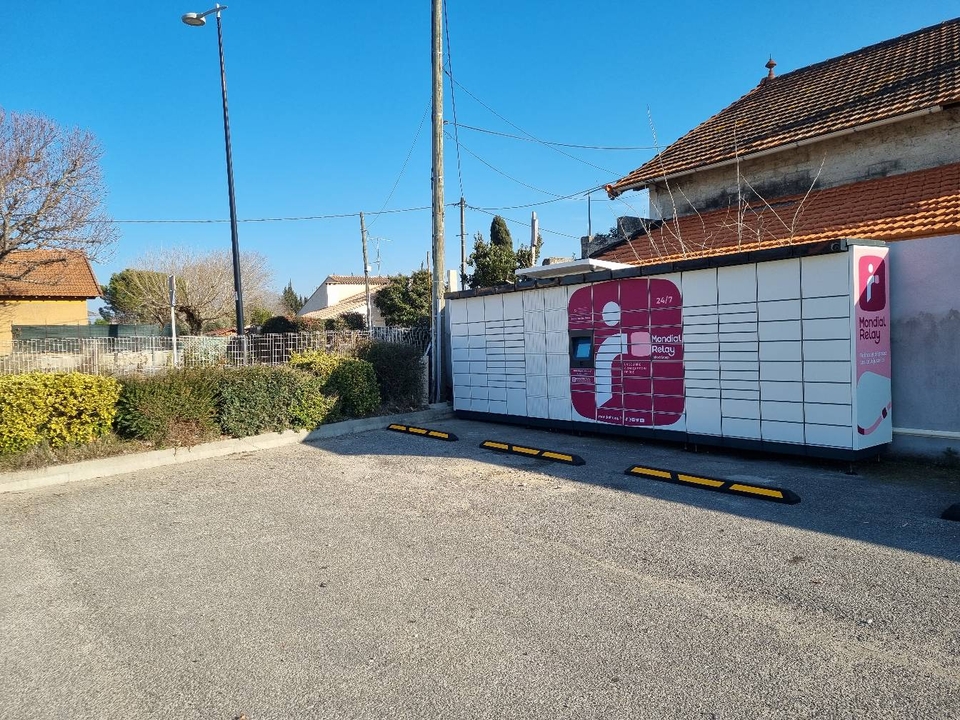Locker Lavage Pacome Automobiles 84170 Monteux, 702 702 Route de Velleron, 84170 Monteux