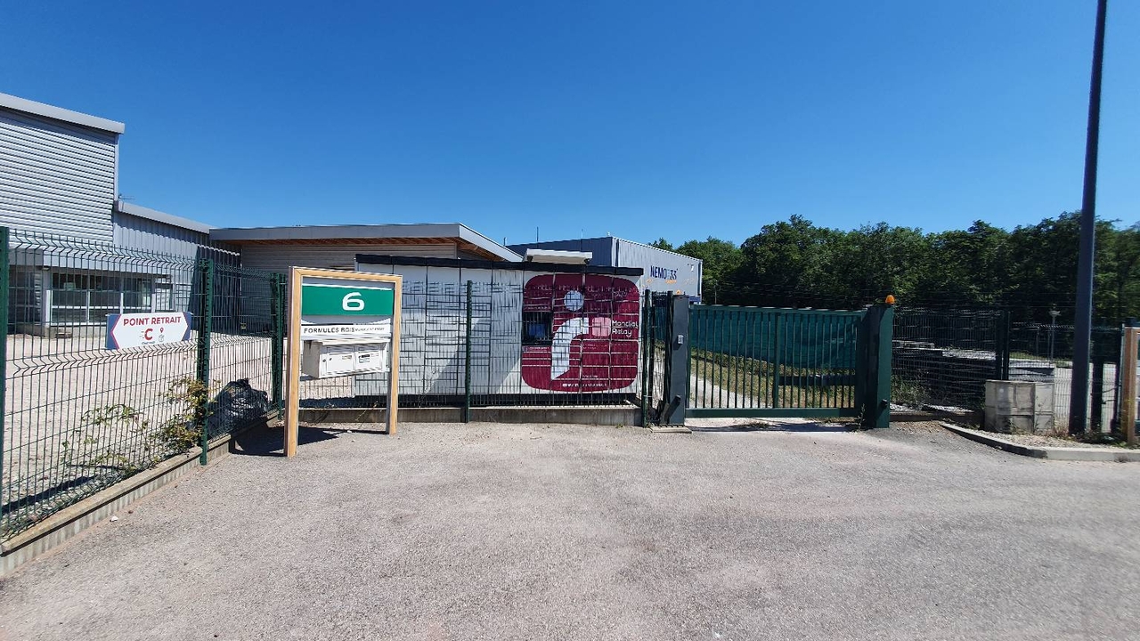 LOCKER DK DEMENAGEMENT 74270 Chene-en-Semine, 6 6 Rue du Vuache, 74270 Chêne-en-Semine
