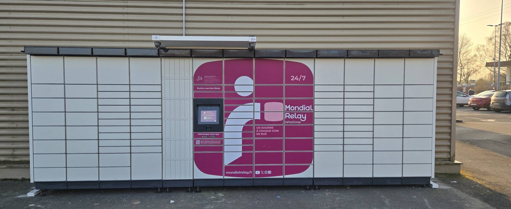 Locker 24/7 Carrefour Market Allouagne 62260 Auchel, Rue d'Allouagne, 62260 Auchel