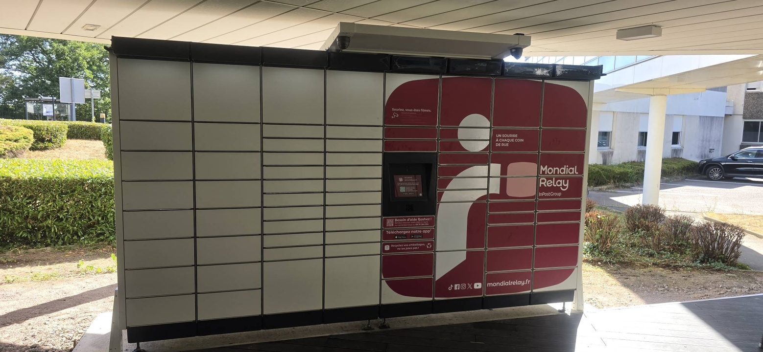 Locker 24/7 Centre Hospitalier Jean Bouveri, 66 66 Rue des Martyrs, 71300 Montceau-les-Mines