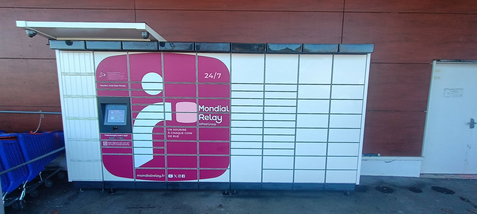 Locker 24/7 E.leclerc Saint Amand Montrond, 275 Route de Charenton, 18200 Saint-Amand-Montrond