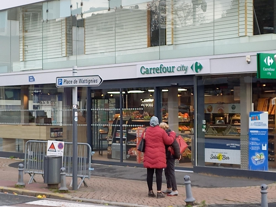 Carrefour City, 2 Avenue Jean Mabuse, 59600 Maubeuge