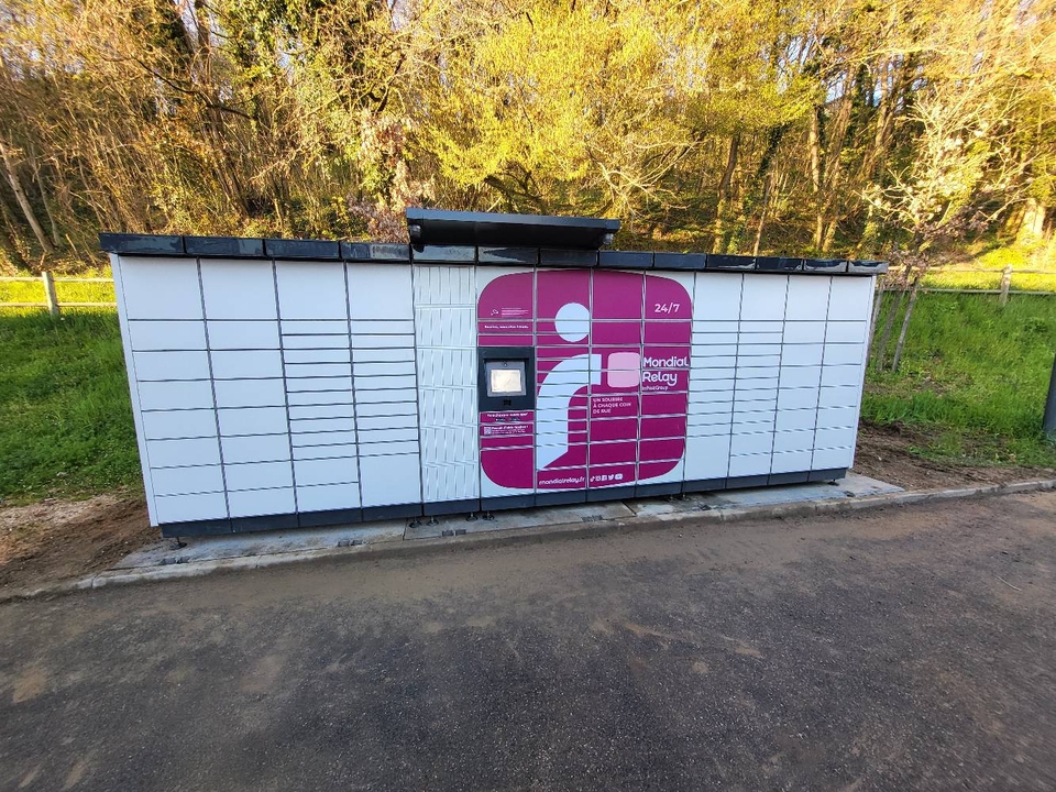 Locker 24/7 Lidl Baronnie Pont, 43 impasse Etienne Laubin, 73330 Le Pont-de-Beauvoisin