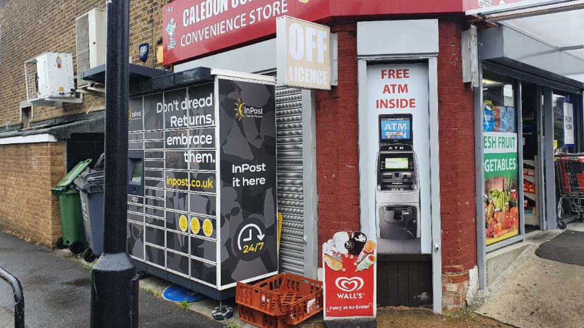 Zdjęcie paczkomatu od InPost: InPost UK00057716