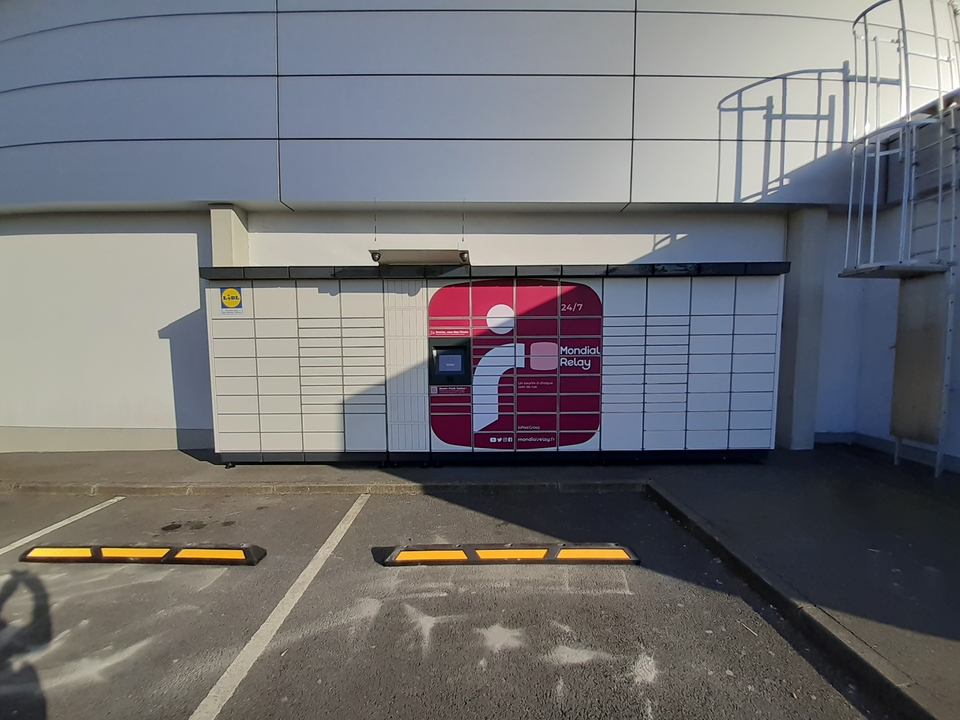 Locker 24/7 Lidl Wavrin, 11B Rue du Général Koenig, 59136 Wavrin