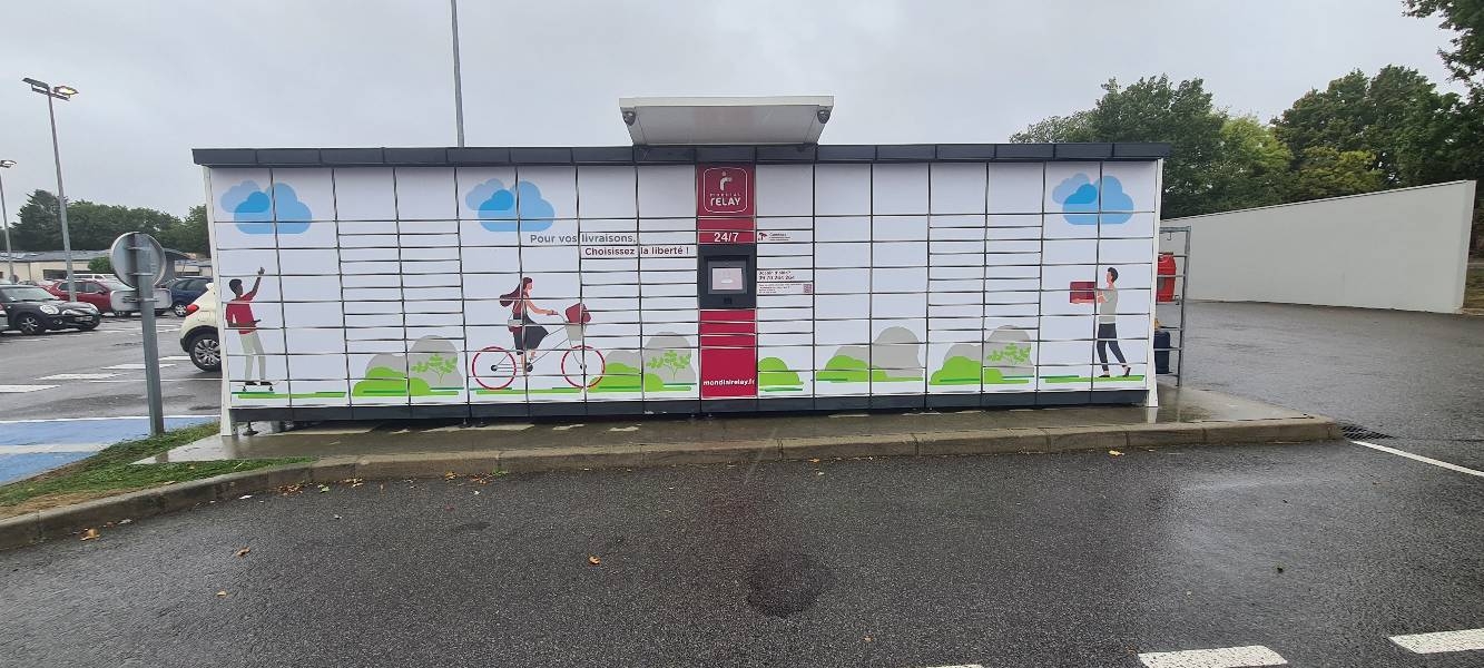 Locker 24/7 U Express St Pere en Retz, Rue du Prieuré, 44320 Saint-Père-en-Retz