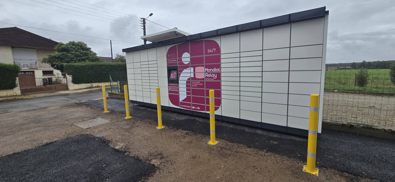 Locker 24/7 Aérosaone 71640 Givry, 14 14 Rue de la Saulgeot, 71640 Givry