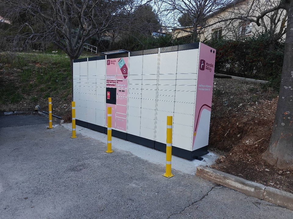 Locker 24/7 Intermarché, 26 26 Avenue Lavoisier, 13470 Carnoux-en-Provence